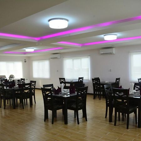 Platinum River View Hotel Yangon Exterior photo
